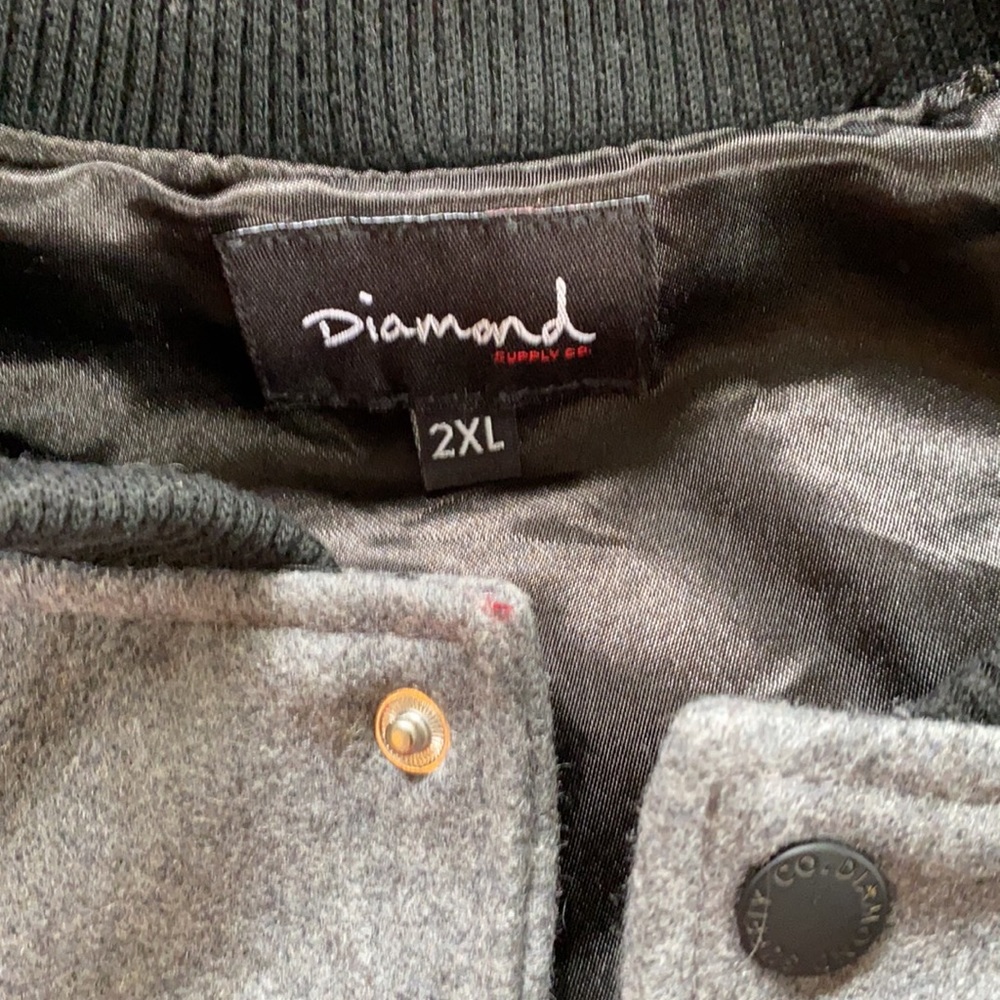 Jacket - Picture 2 of 3